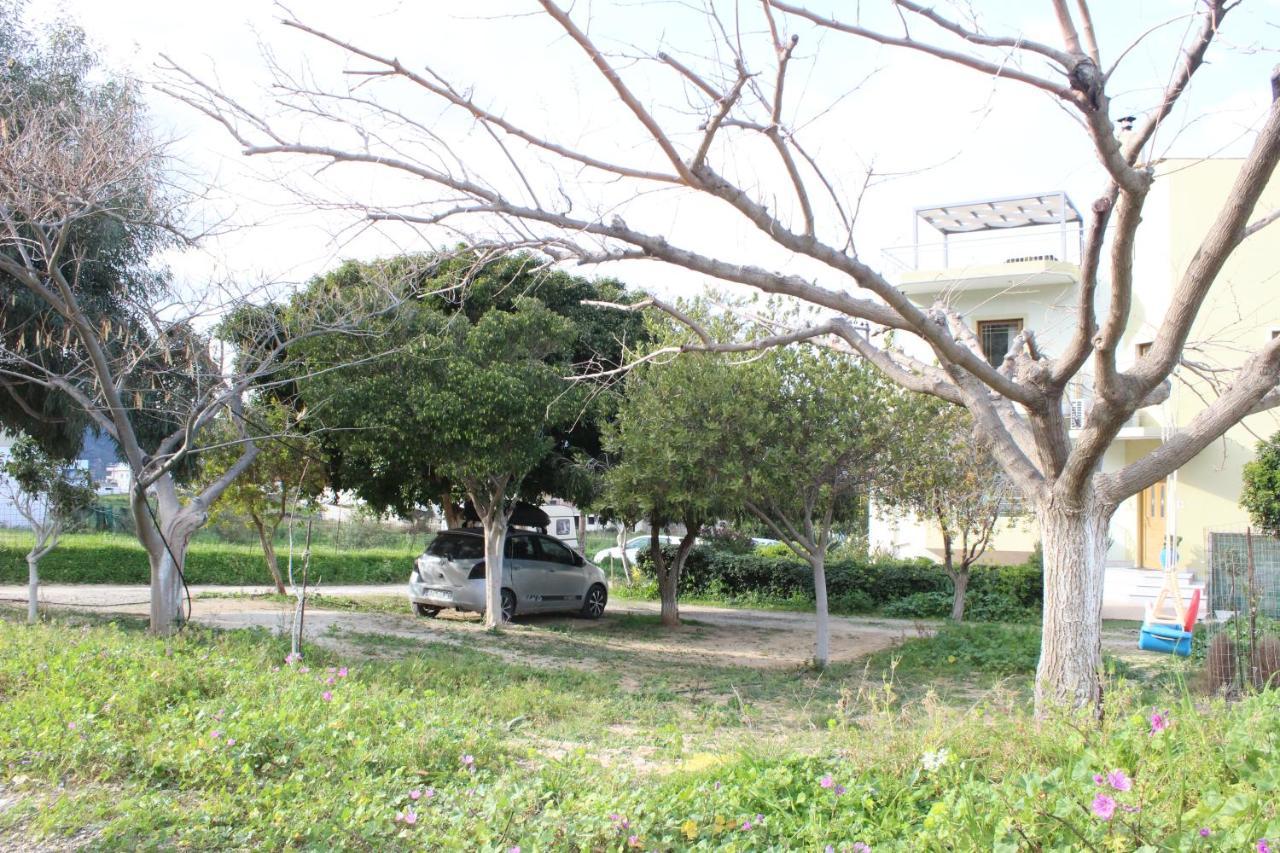 Daire Kallia's Modern Kíssamos